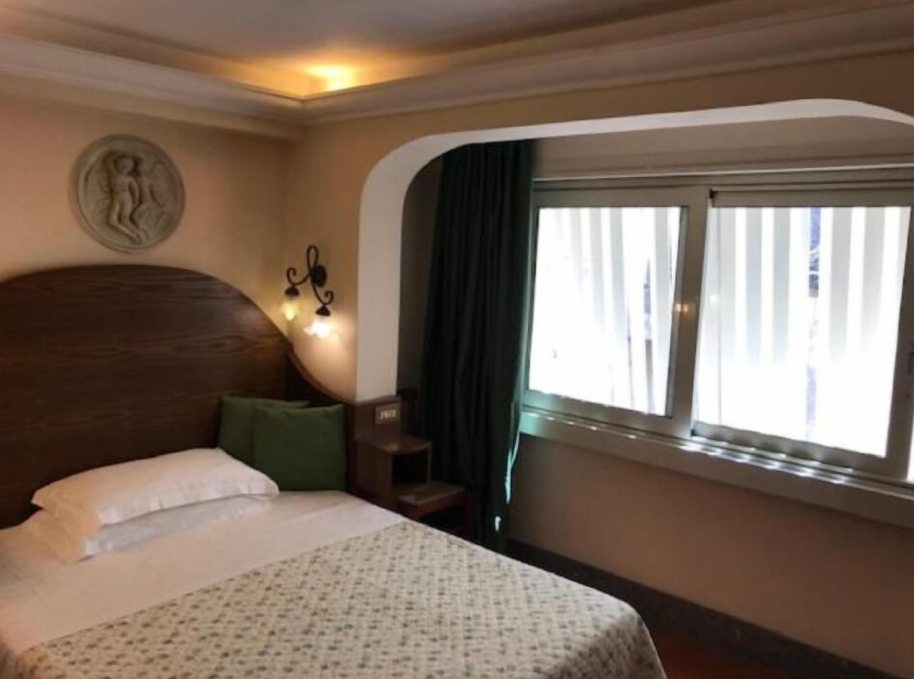 Hotel Okapi — Fotos 1